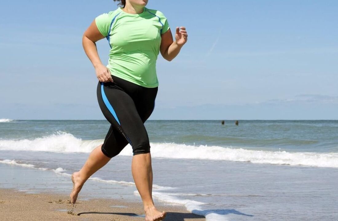 Running workout to lose weight in the abdomen and legs